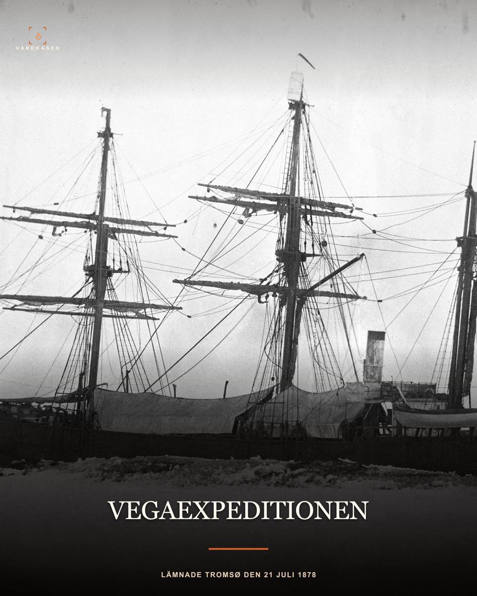 Fartyget Vega fastfruset i isen vid Pitlekaj