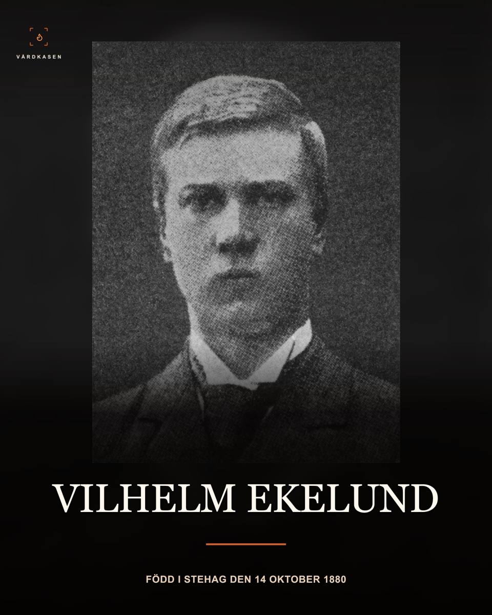 Vilhelm Ekelund, okänd fotograf och fotograferingsår. Svenskt Porträttarkiv via Wikimedia Commons, CC BY 4.0 (https://creativecommons.org/licenses/by/4.0/). Beskärning, förstoring, gradienter och typografi av Vårdkasen. Arkivproveniens enligt Commons.